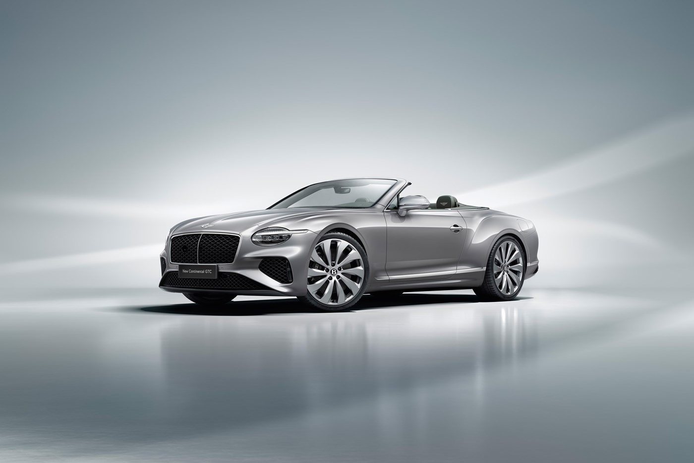 Bentley Continental GTC official manufacturer photograph