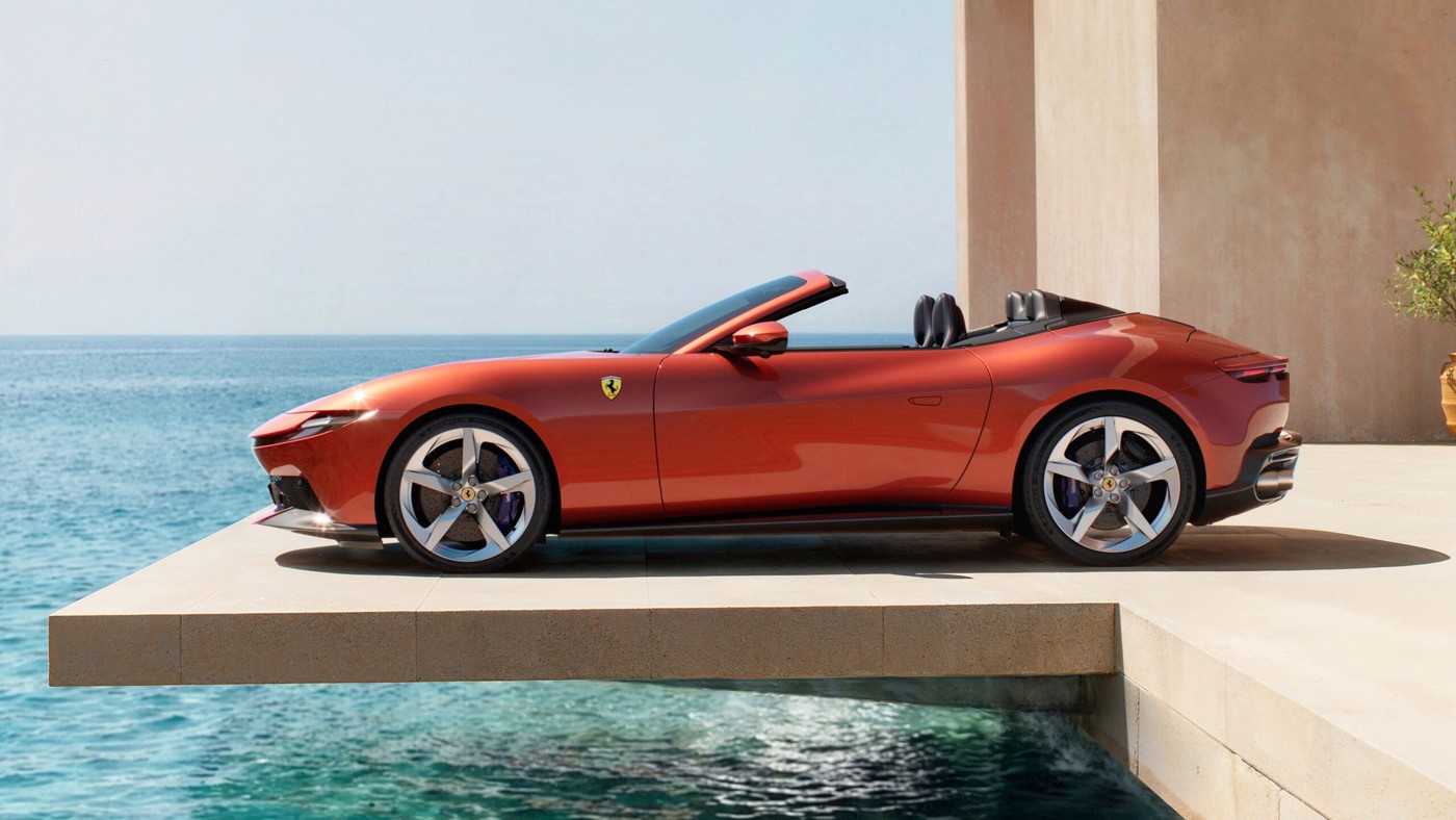 Ferrari Amalfi Spider official manufacturer photograph