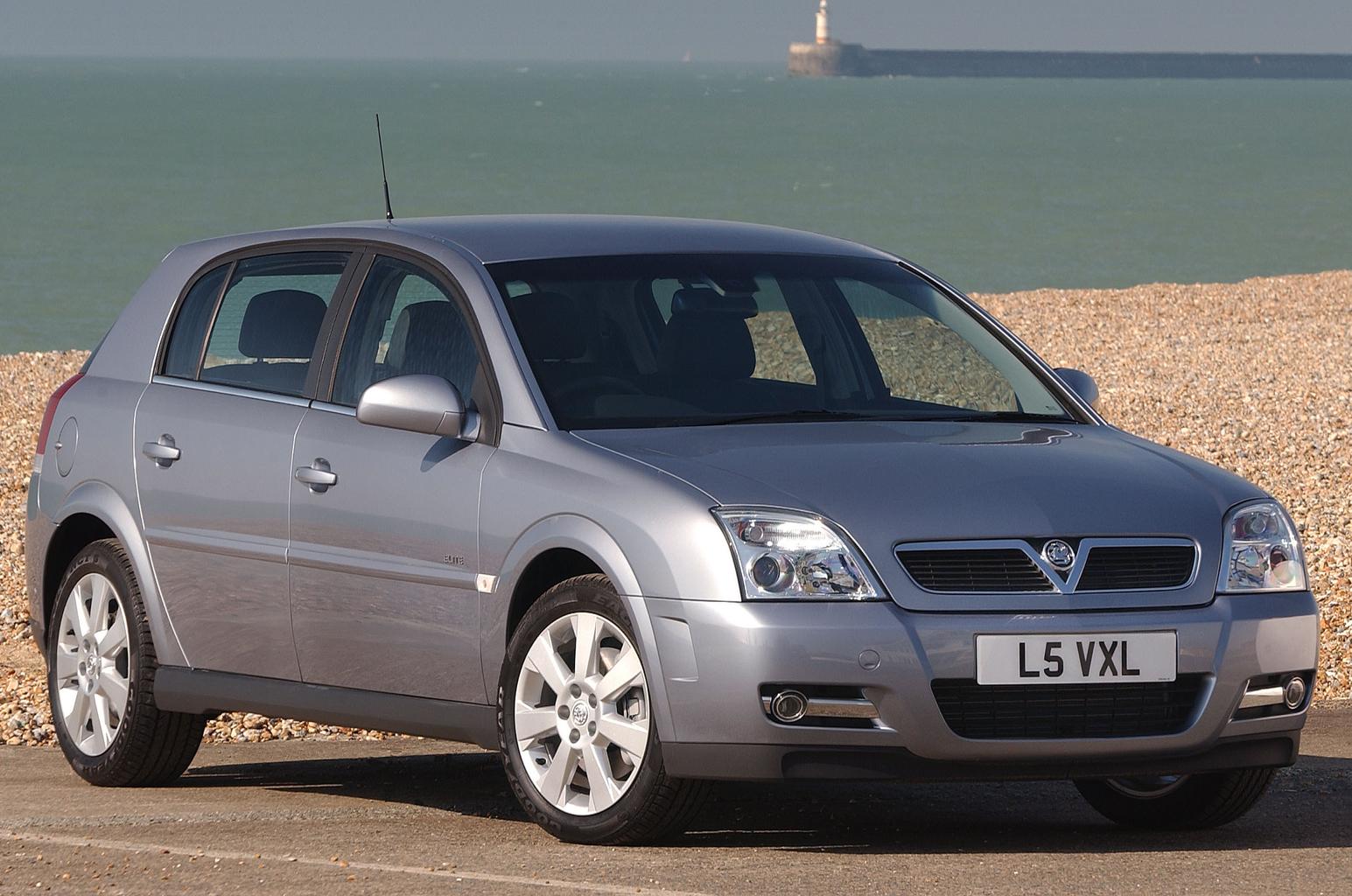 Vauxhall Signum